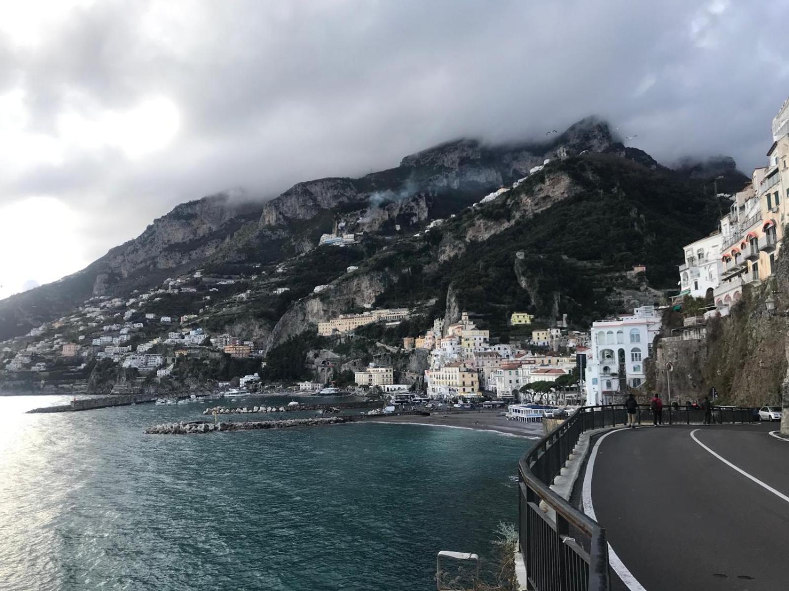 That'S Atrani, Amalfi Coast Beach Front Apartment Zewnętrze zdjęcie
