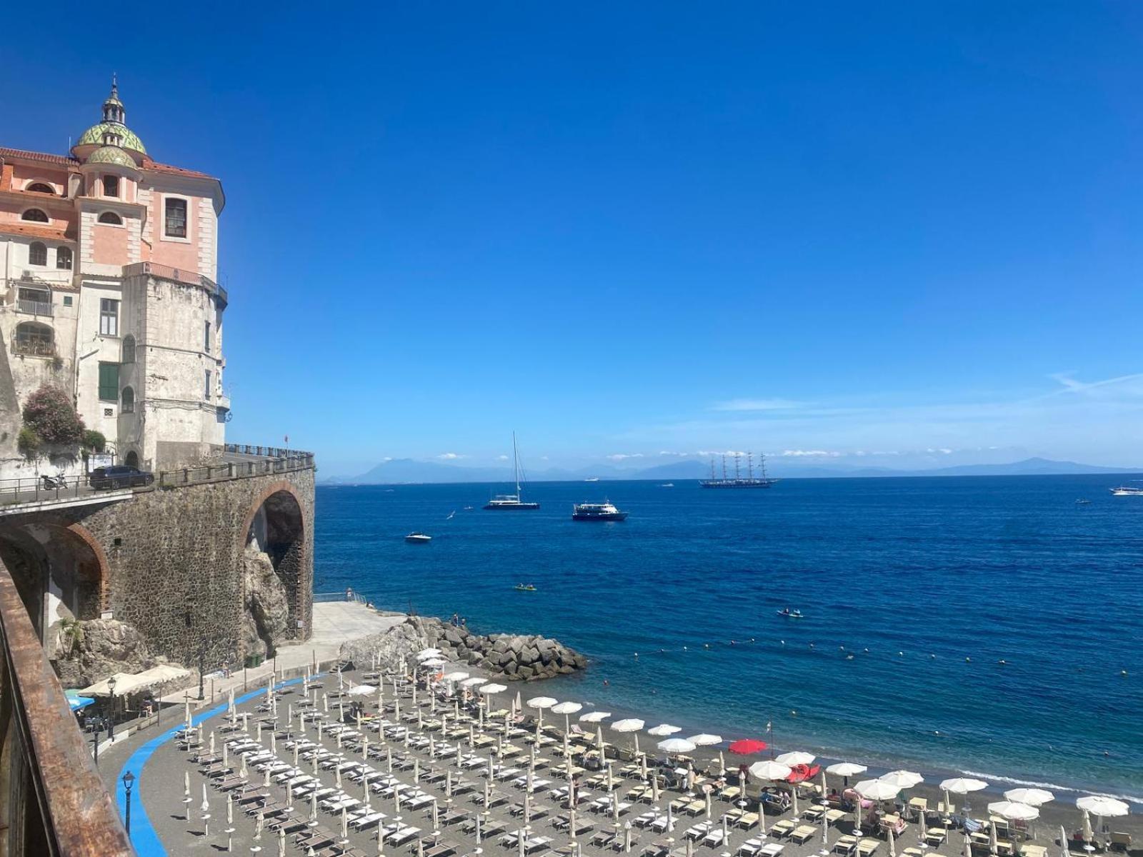 That'S Atrani, Amalfi Coast Beach Front Apartment Zewnętrze zdjęcie